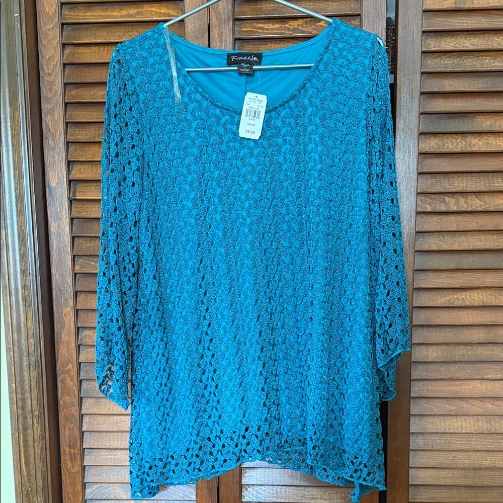 NWT Frazzle Women’s Blue Top